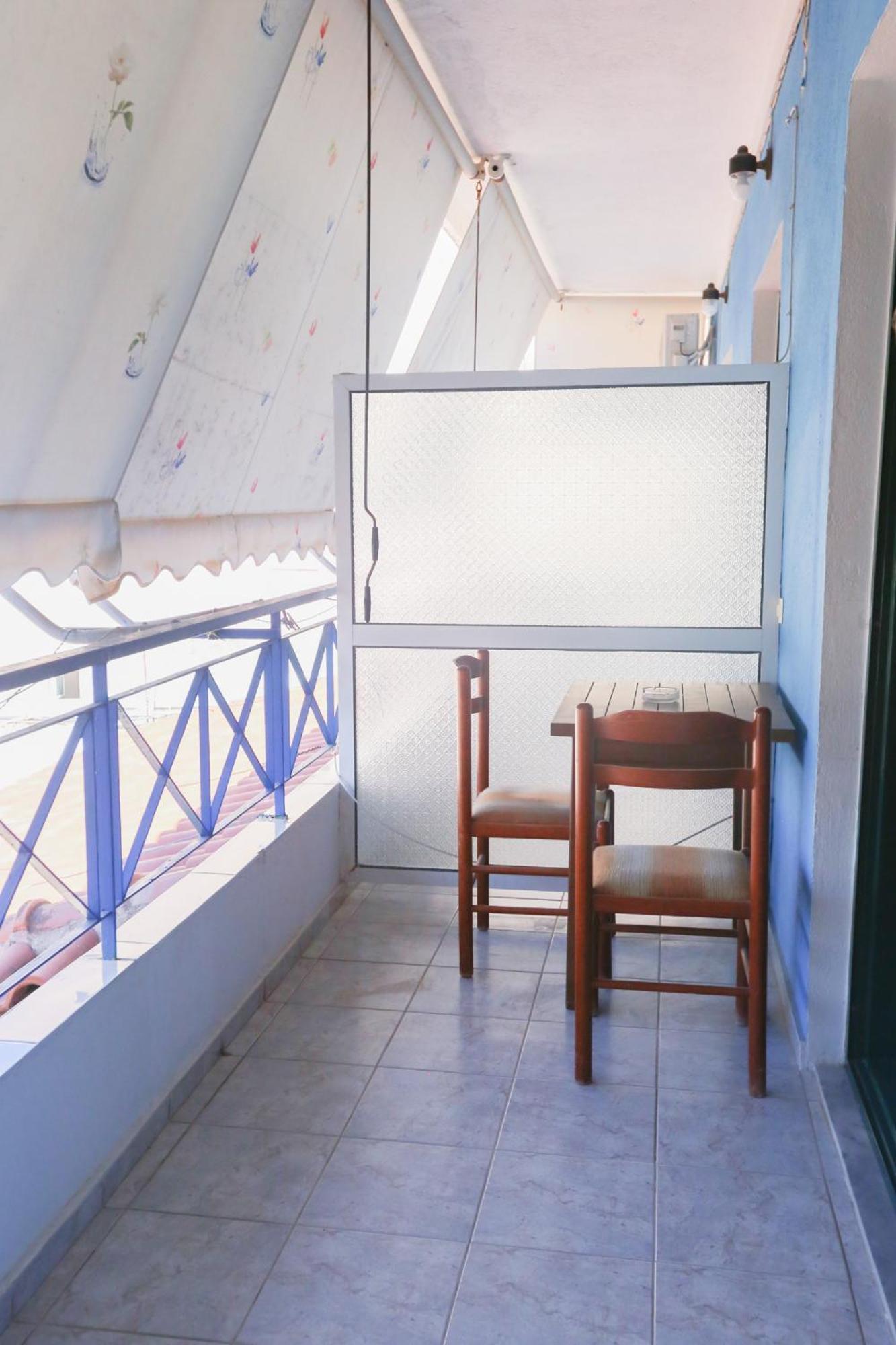 Nona'S Rooms Himare Exterior photo