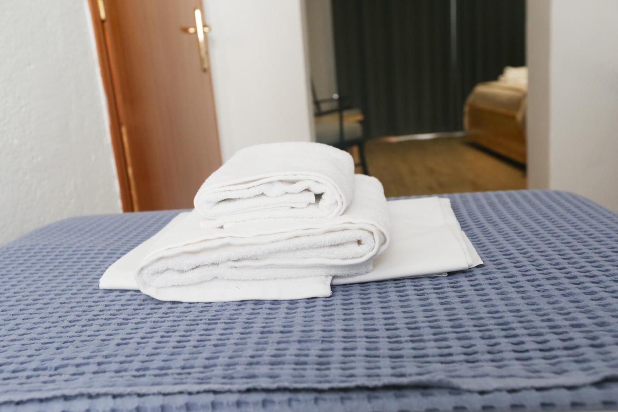 Nona'S Rooms Himare Exterior photo